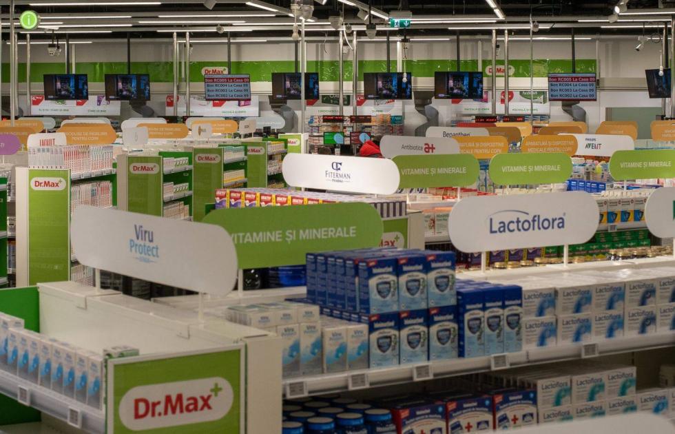 zkong dr max esl pharmacy.jpg