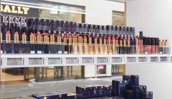 estée-lauder-goes-digital-with-zkong-esl-solution-05.jpg